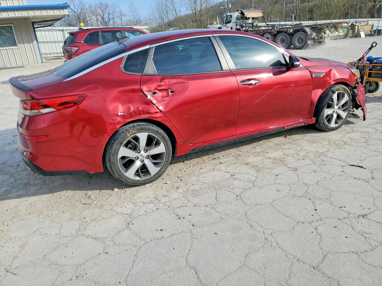 2020 Kia Optima S - Фото 3