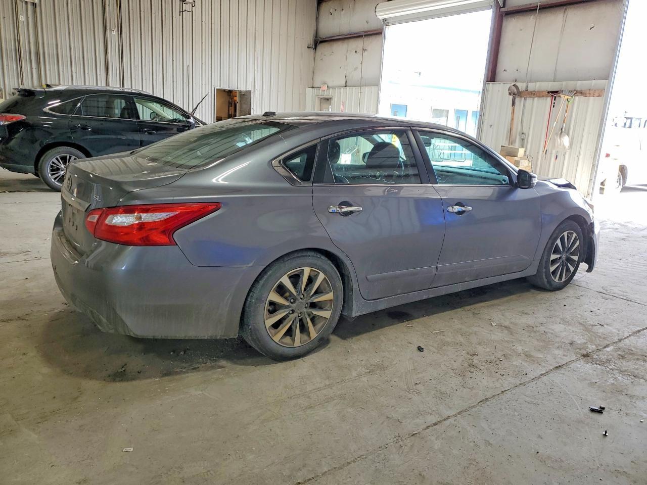 2016 Nissan Altima 2.5 Sl - Image 3