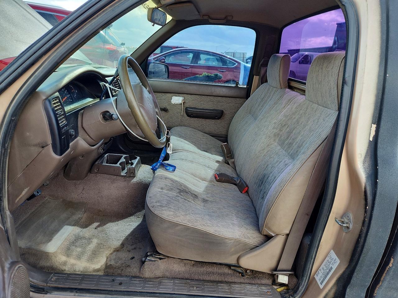 1999 Toyota Tacoma Base - Фото 7