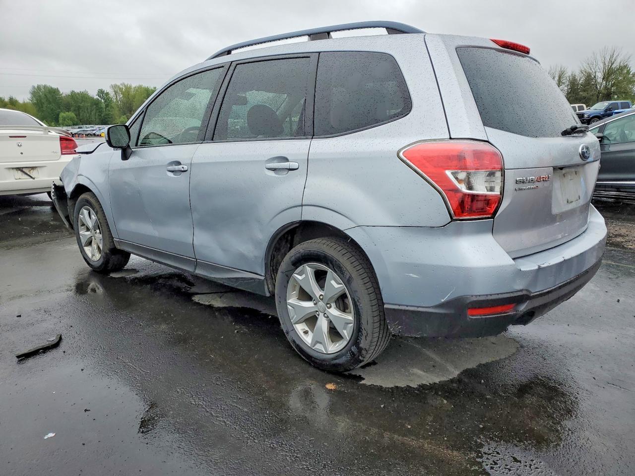 2015 Subaru Forester 2.5I Premium - Фото 2