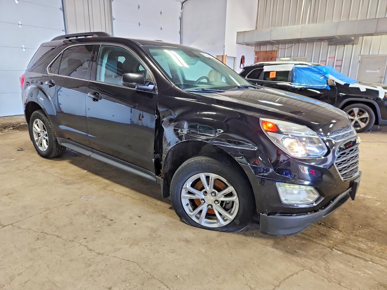 2017 Chevrolet Equinox Lt - Image 4