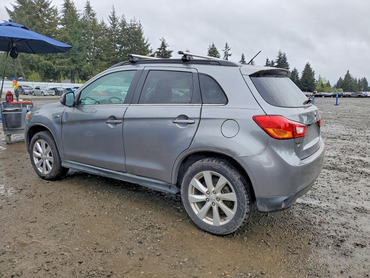 2015 Mitsubishi Outlander Sport Se - Фото 2