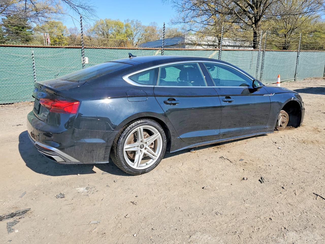 2021 Audi A5 Premium 45 - Фото 3