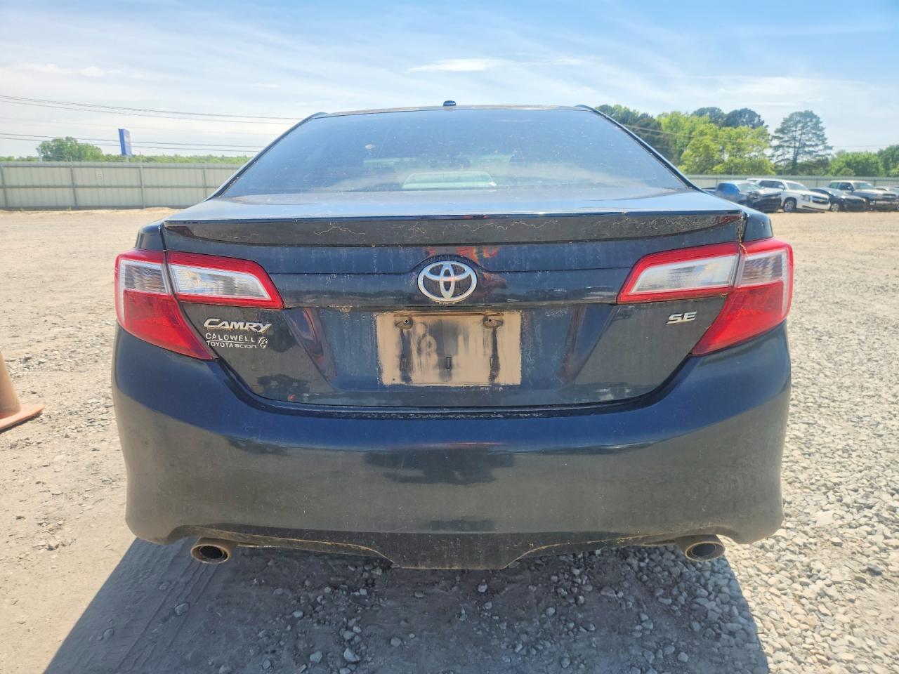 2012 Toyota Camry Se V6 - Фото 6