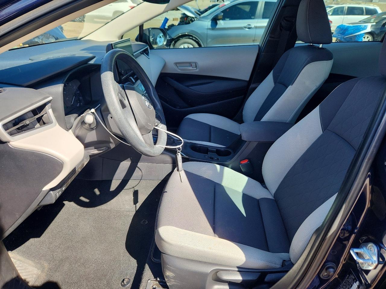 2025 Toyota Corolla Le - Фото 7