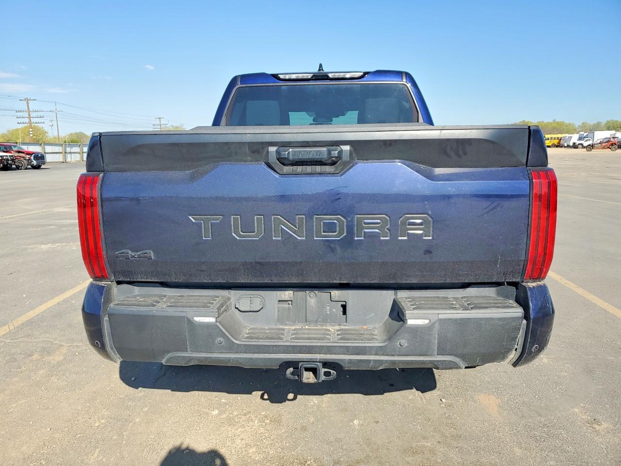 2022 Toyota Tundra Sr5 - Image 6