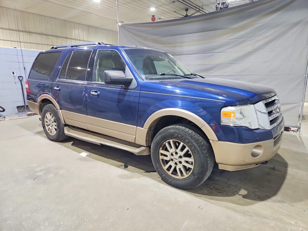 2011 Ford Expedition Xlt - Image 4