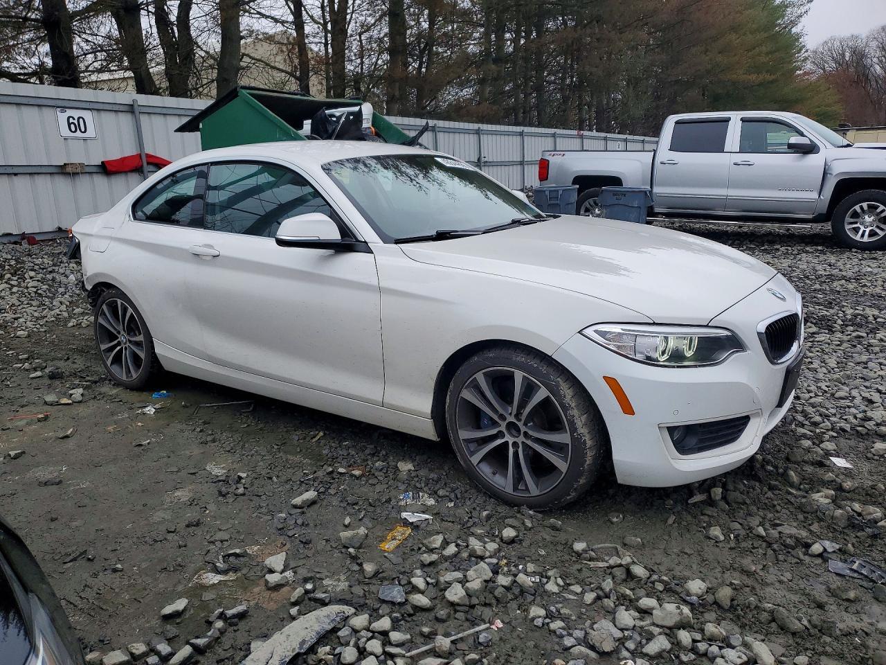 2015 BMW 228 Xi - Фото 4