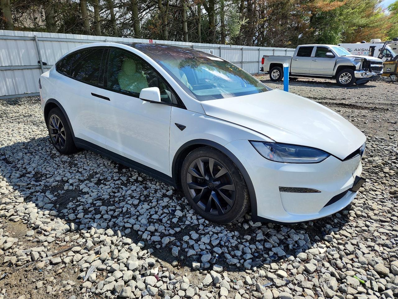 2023 Tesla Model X - Image 4
