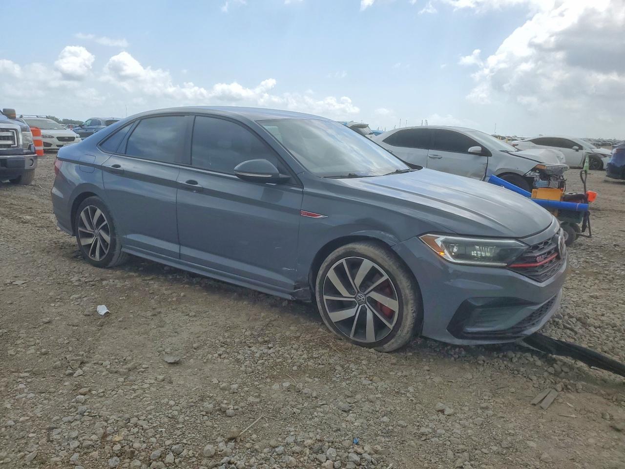2021 Volkswagen Jetta Gli - Фото 4