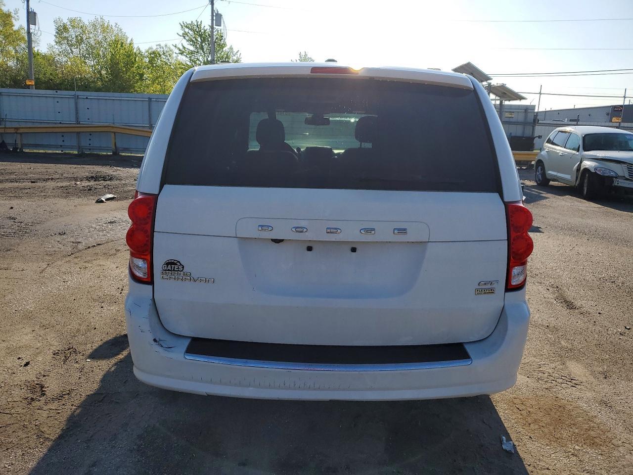2018 Dodge Grand Caravan Gt - Image 6