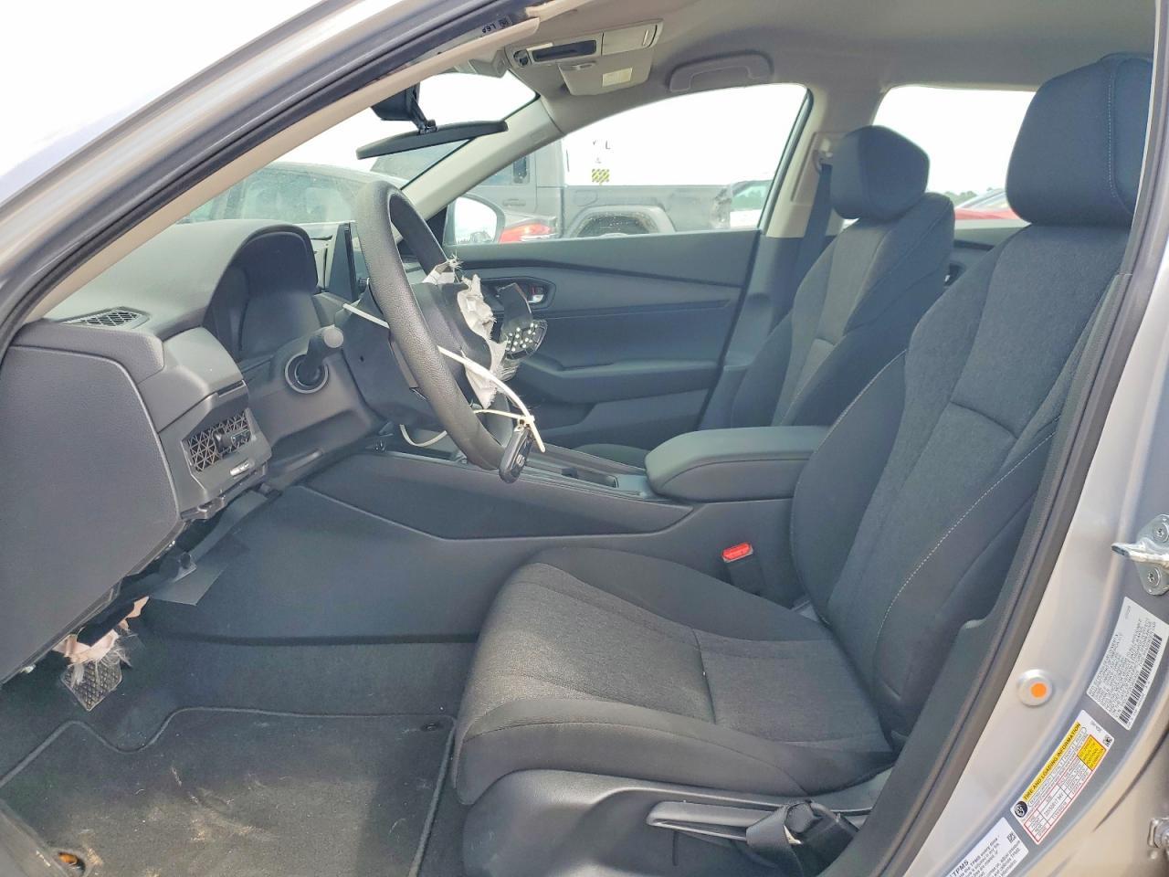 2025 Honda Accord Lx - Фото 7