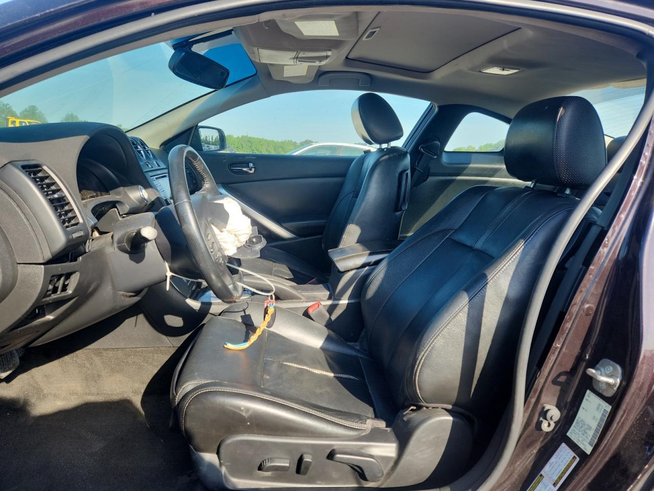 2012 Nissan Altima Sr - Image 7