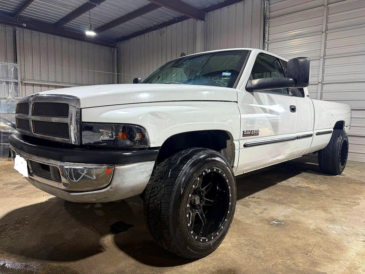 1998 Dodge Ram 2500 - Фото 2