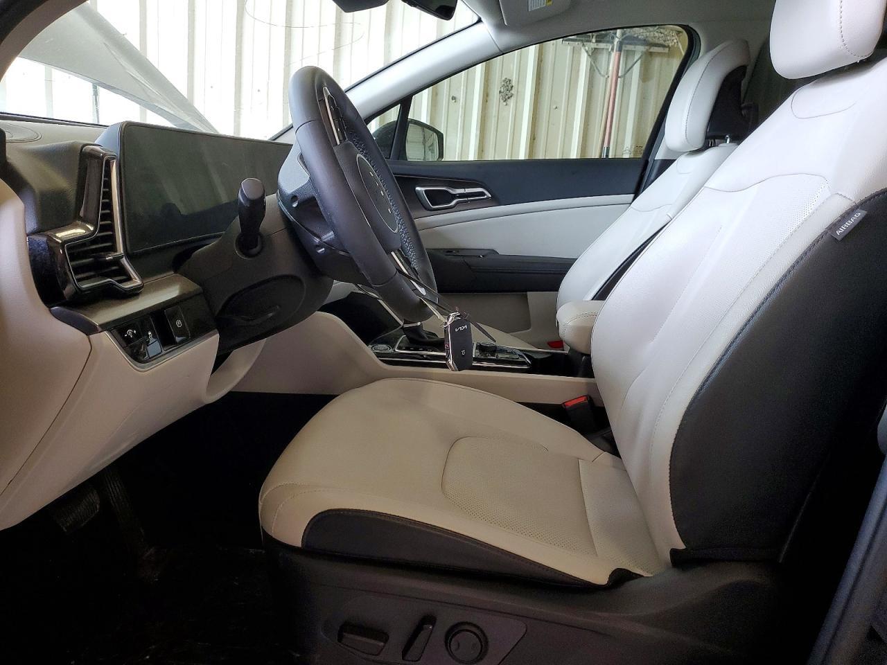 2024 Kia Sportage Ex - Image 7