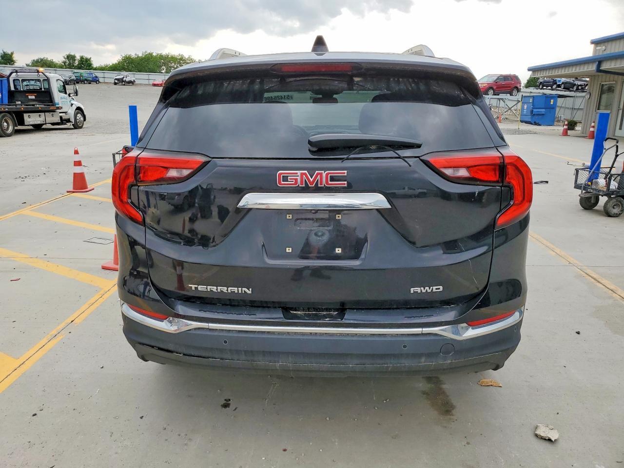 2018 GMC Terrain Slt - Image 6
