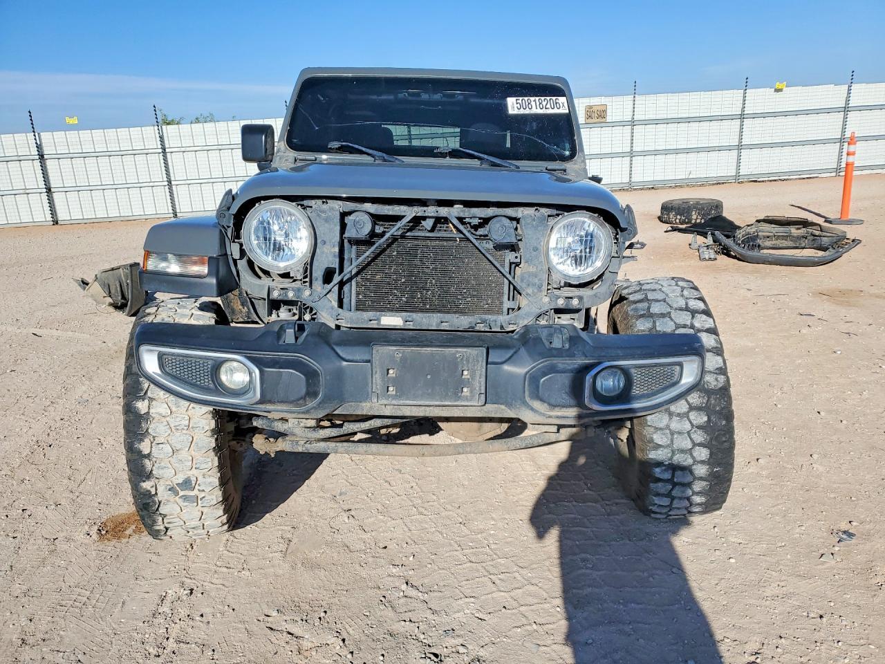 2020 Jeep Gladiator Sport - Image 5