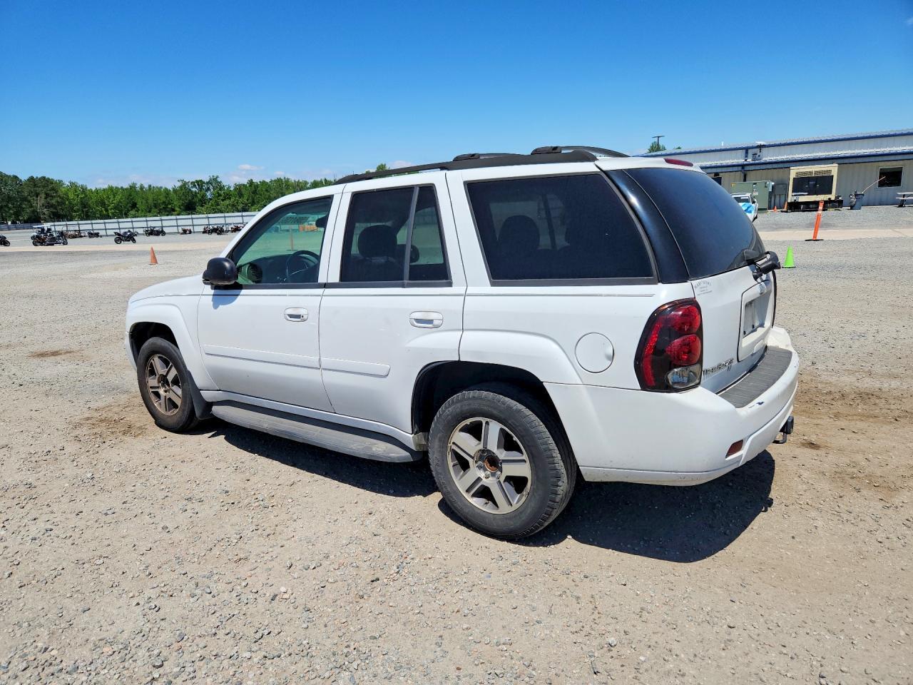2007 Chevrolet Trailblazer Ls - Фото 2