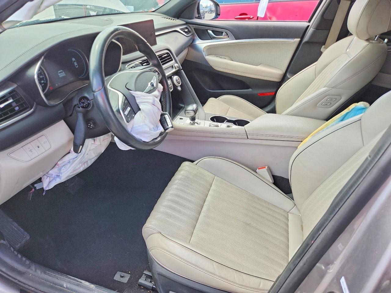 2022 Genesis G70 3.3T Standard - Фото 7