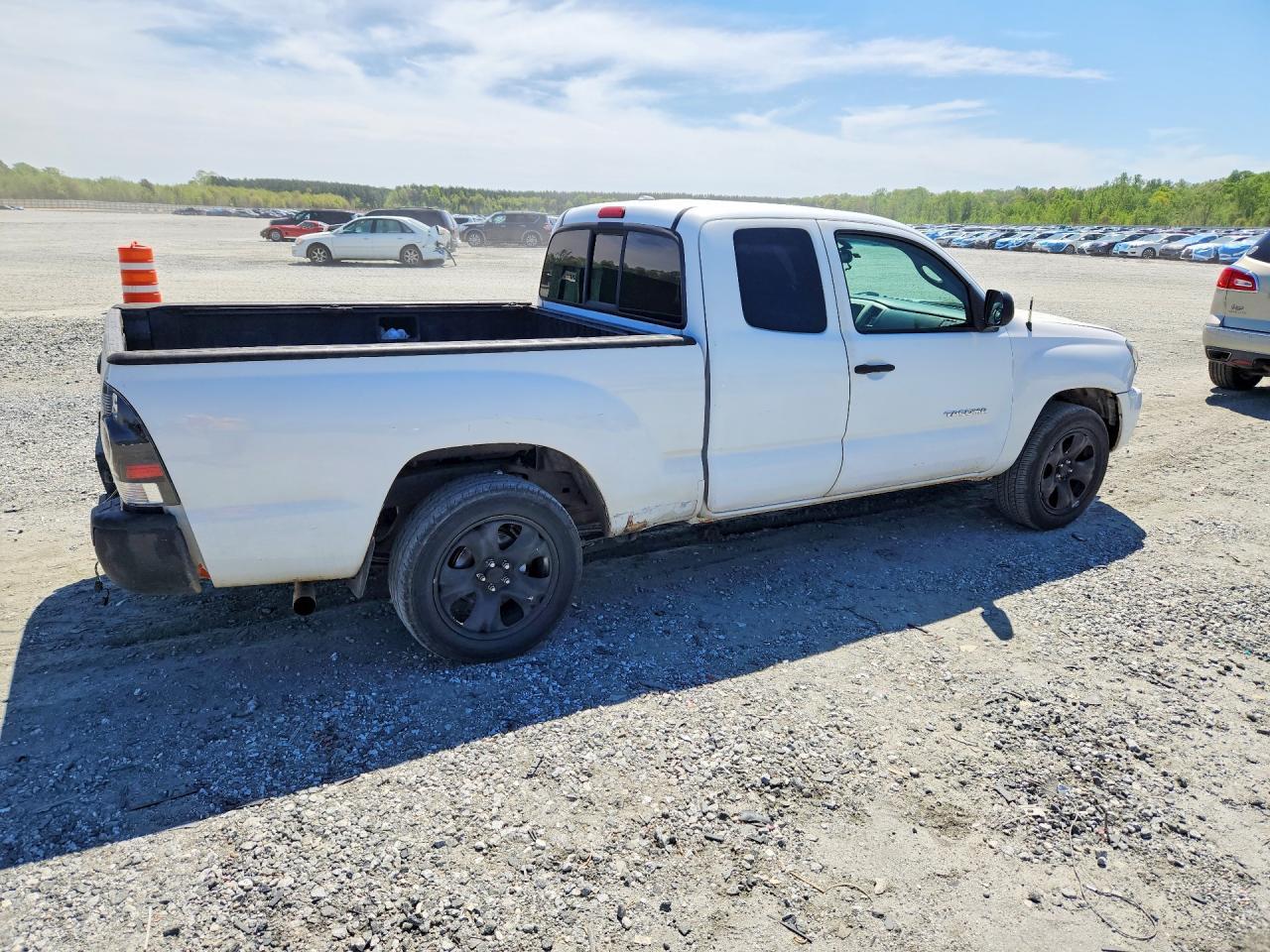 2010 Toyota Tacoma Base - Фото 3