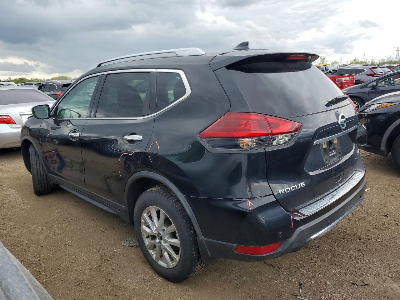 2019 Nissan Rogue Sv - Image 2