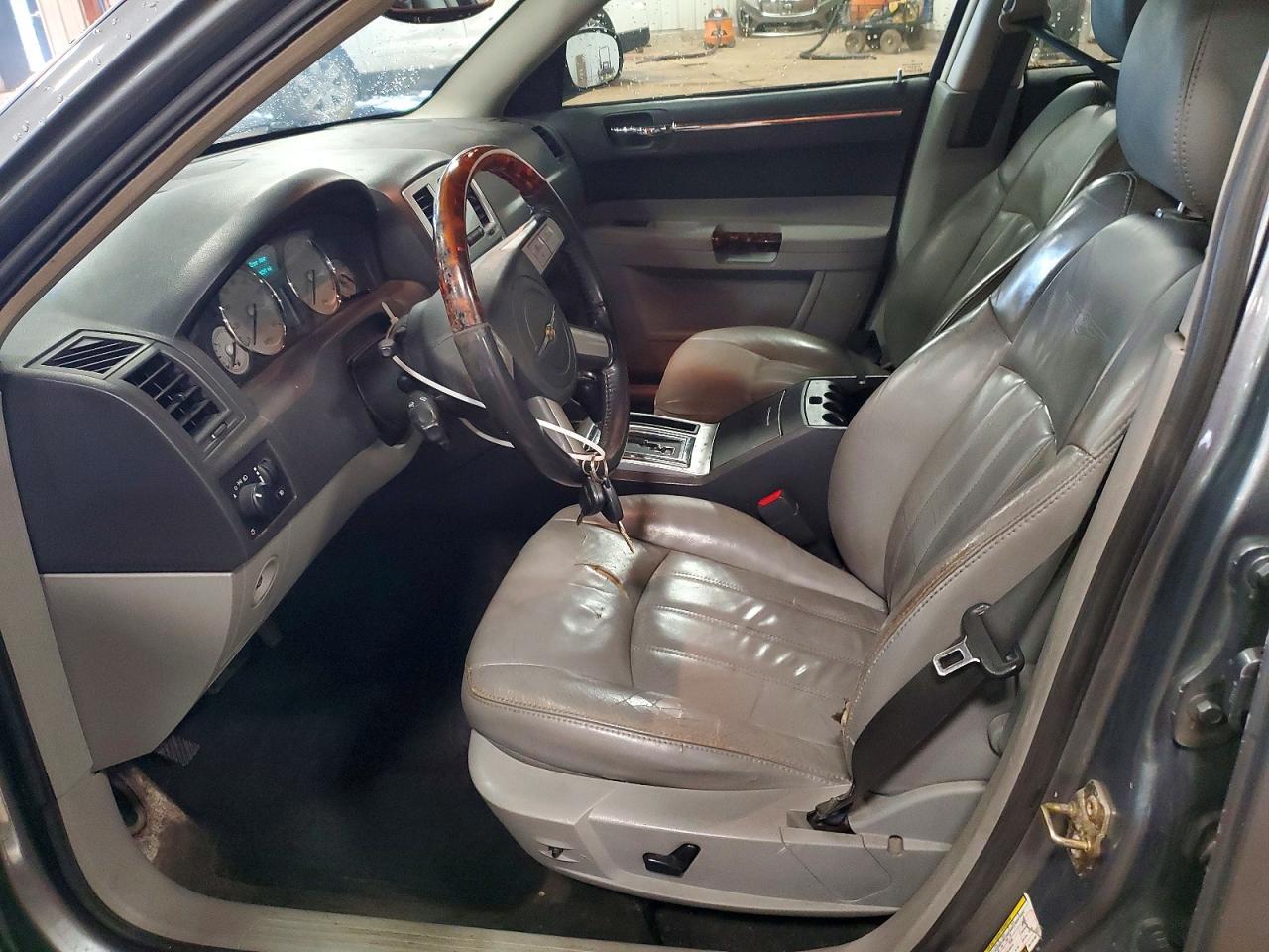 2006 Chrysler 300C - Фото 7