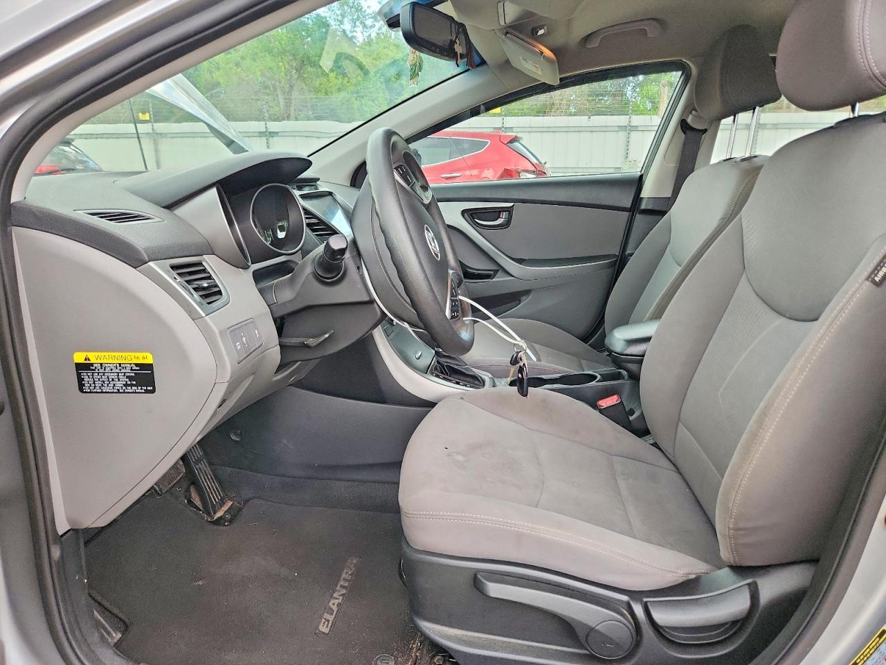 2015 Hyundai Elantra Se - Фото 7