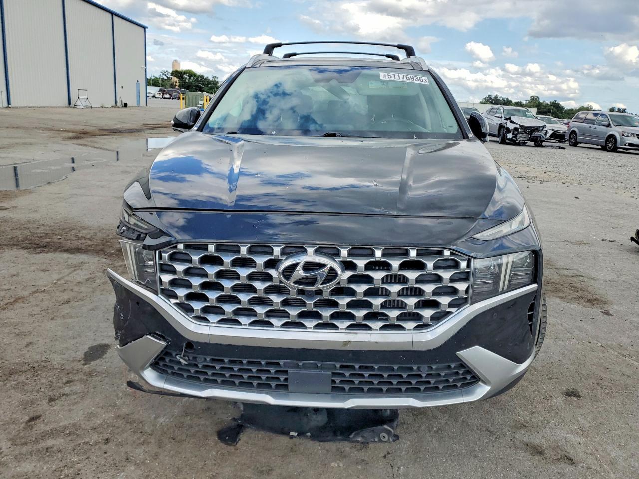 2021 Hyundai Santa Fe Limited - Image 5