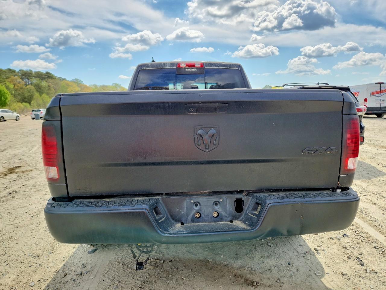 2019 Ram 1500 Classic Slt - Image 6