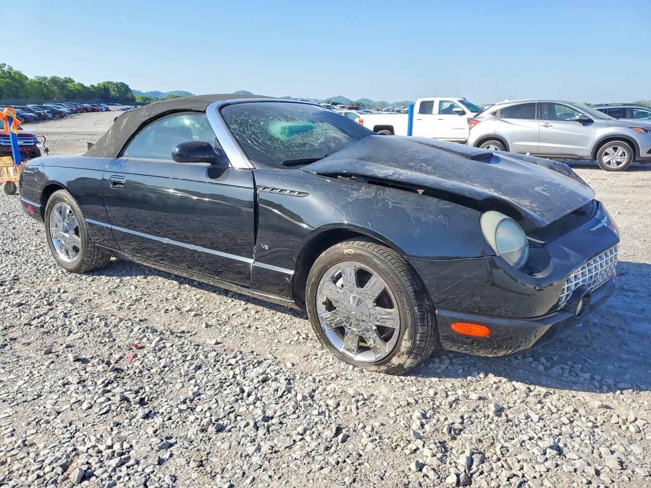 2003 Ford Thunderbird - Фото 4