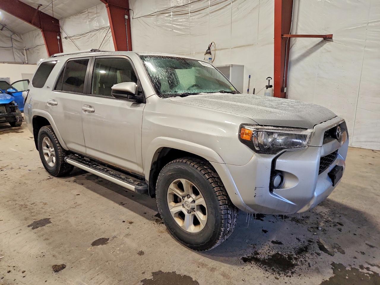 2016 Toyota 4Runner Sr5 - Фото 4