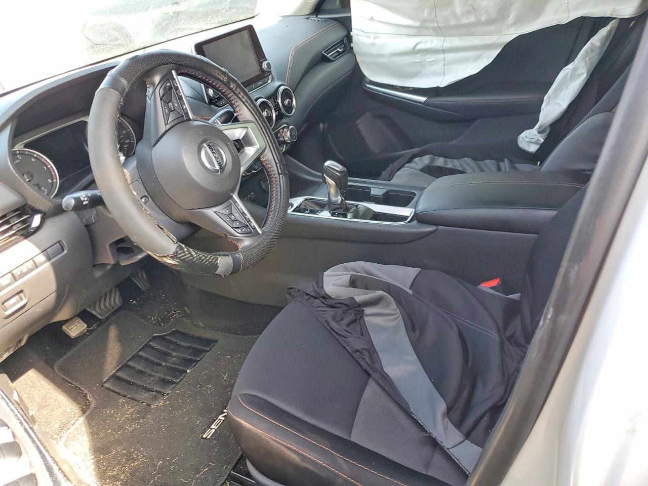 2023 Nissan Sentra Sr - Image 7