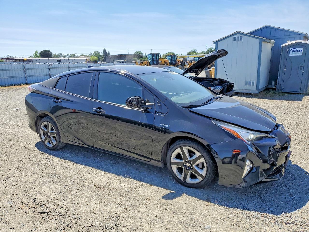2017 Toyota Prius Four Touring - Фото 4