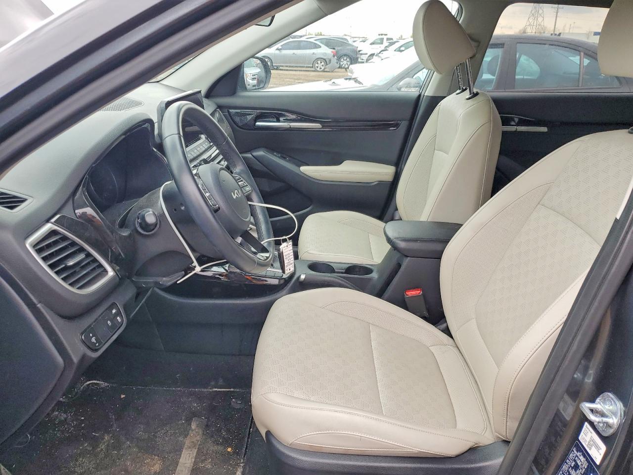 2023 Kia Seltos Ex - Image 7
