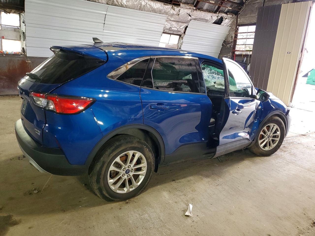 2022 Ford Escape Se - Фото 3