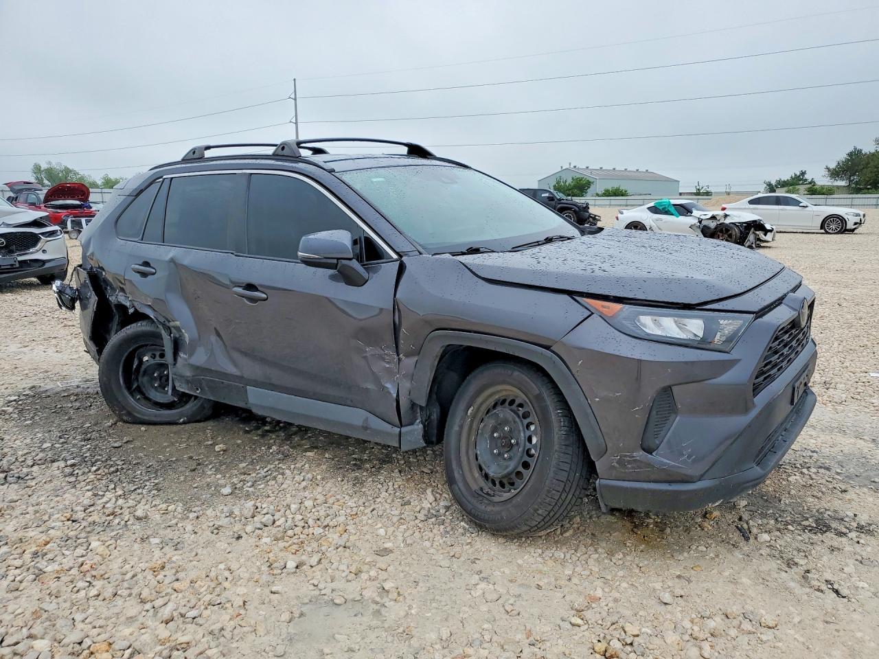 2021 Toyota Rav4 Le - Фото 4