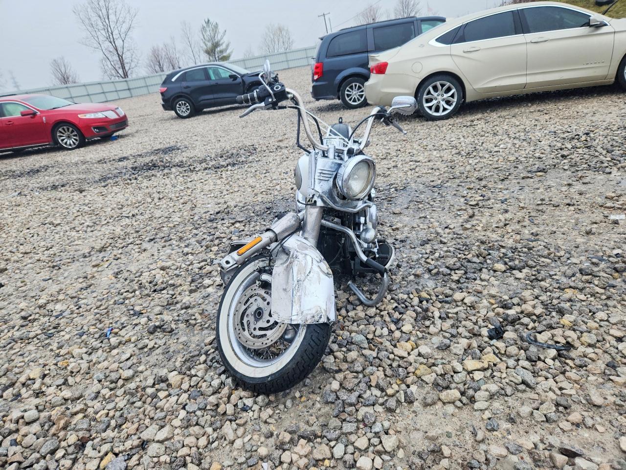 2009 Harley-Davidson Flstc - Фото 2