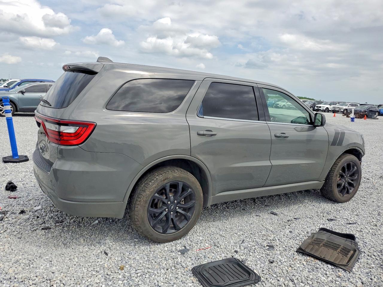 2019 Dodge Durango Sxt - Image 3