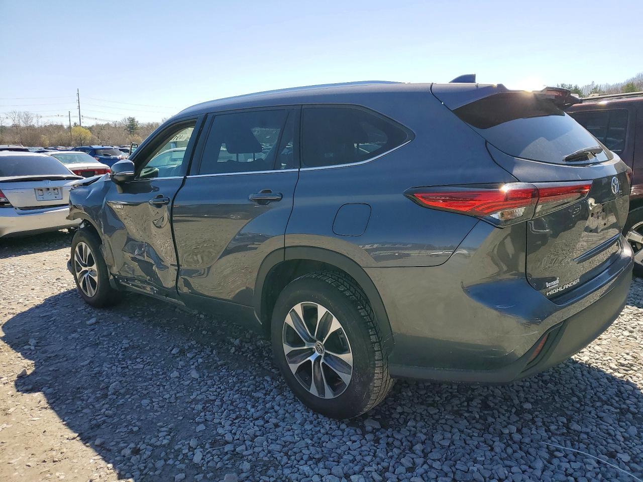 2021 Toyota Highlander Hybrid Xle - Фото 2