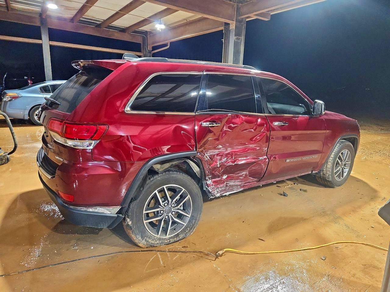 2022 Jeep Grand Cherokee Limited - Image 3