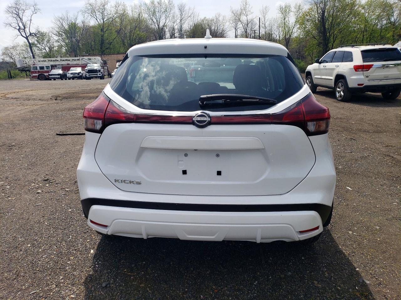 2025 Nissan Kicks Play S - Фото 6