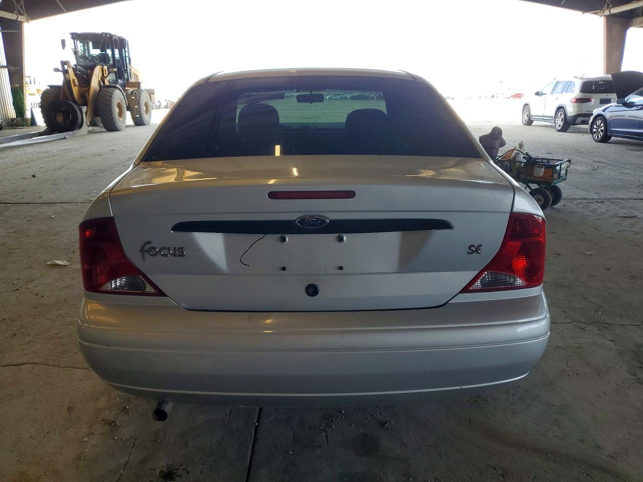 2002 Ford Focus Se - Image 6