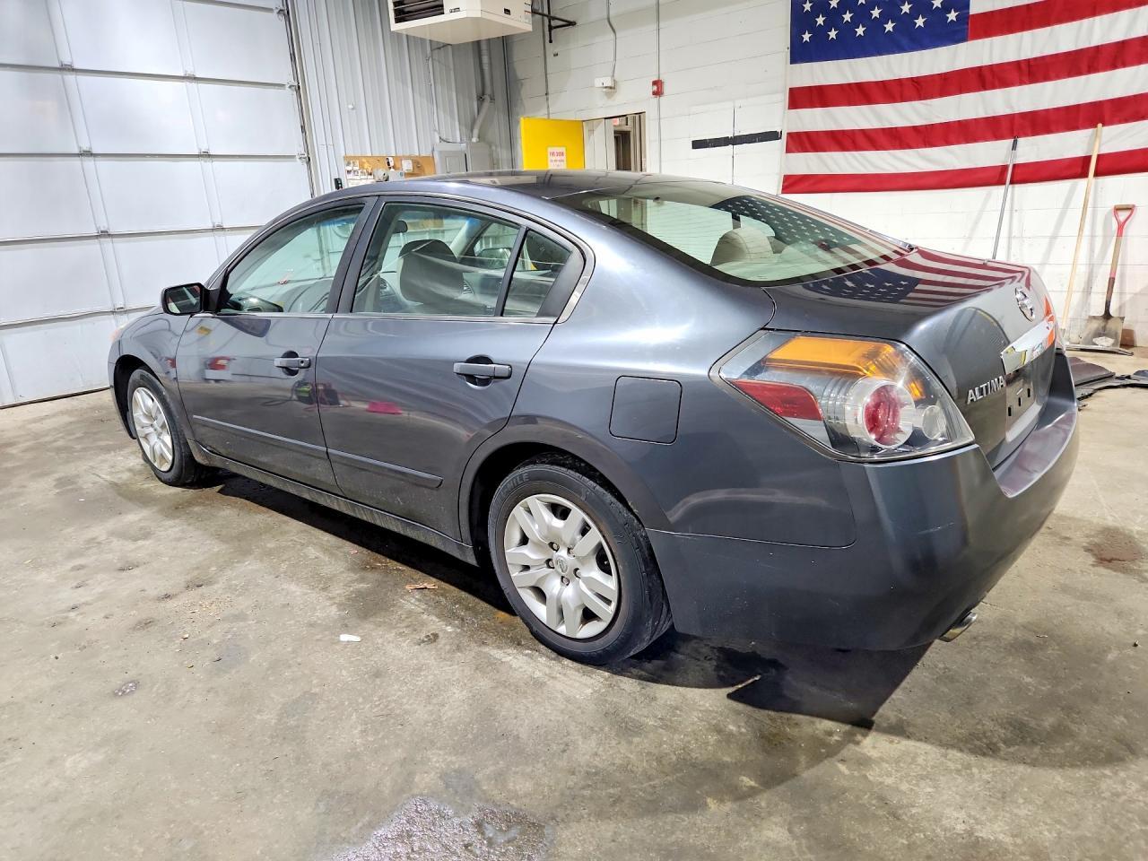 2012 Nissan Altima 2.5 - Фото 2