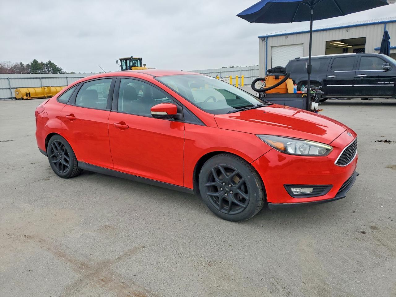 2016 Ford Focus Se - Фото 4