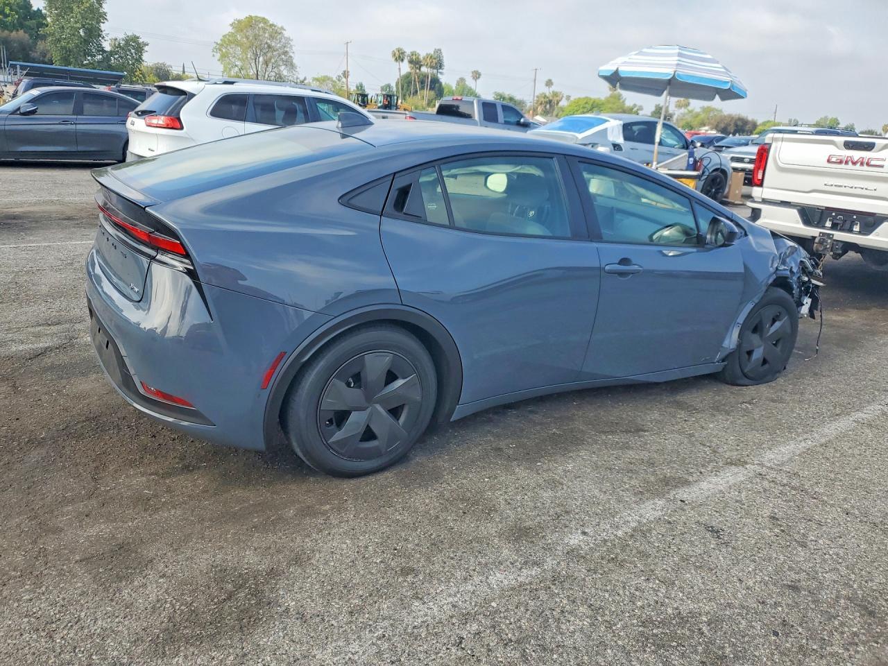 2024 Toyota Prius Le - Фото 3