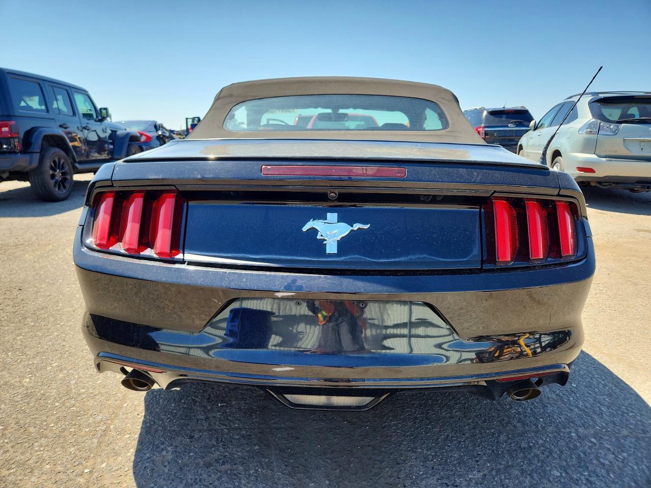 2015 Ford Mustang - Image 6