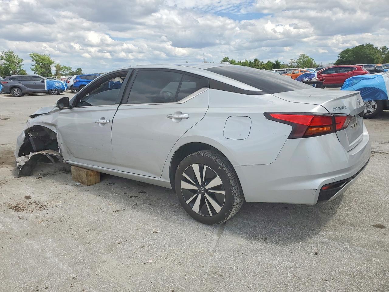 2022 Nissan Altima Sv - Фото 2