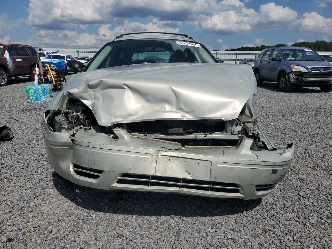 2004 Ford Taurus Se - Image 5