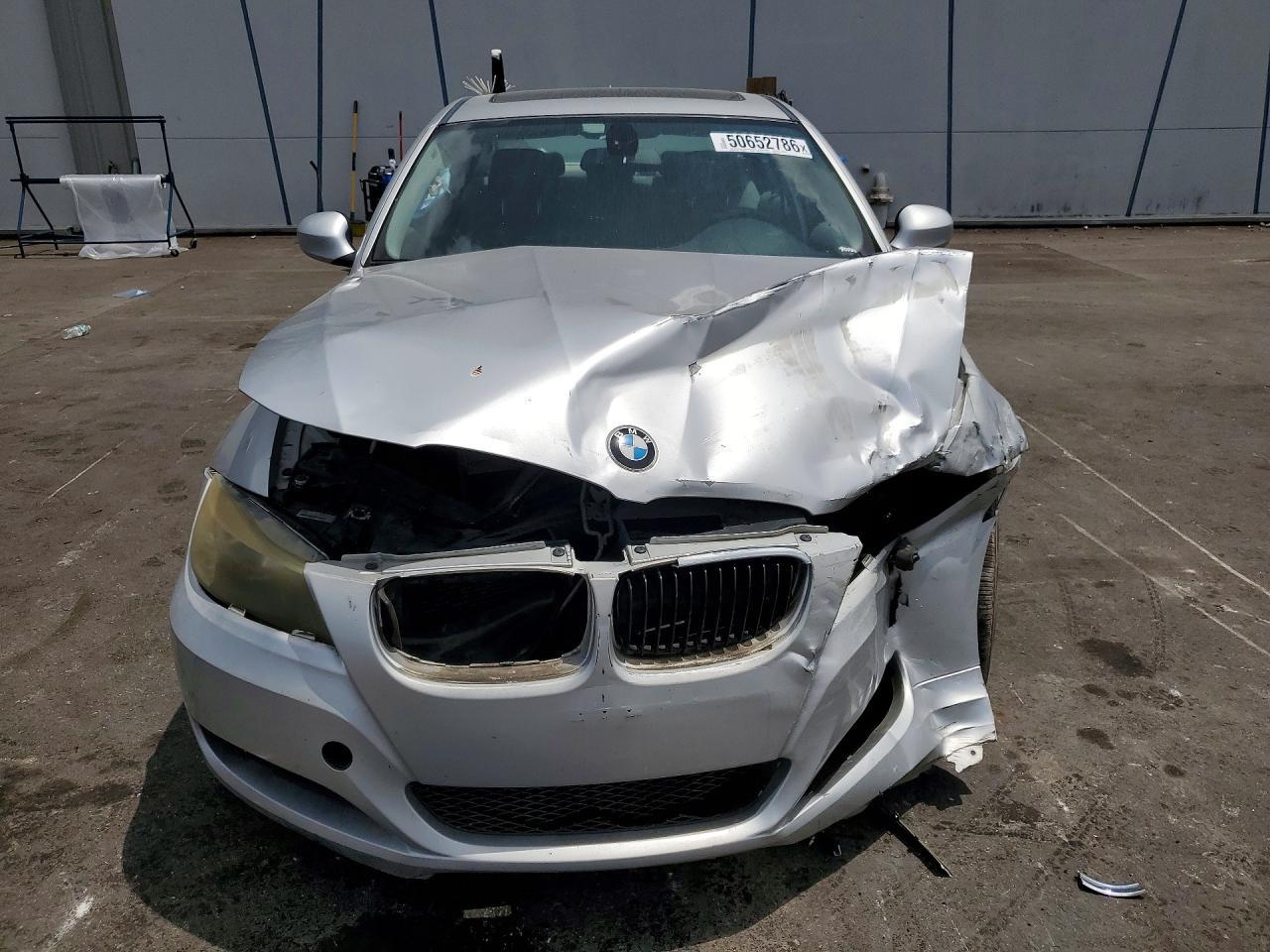 2010 BMW 328 I - Фото 5