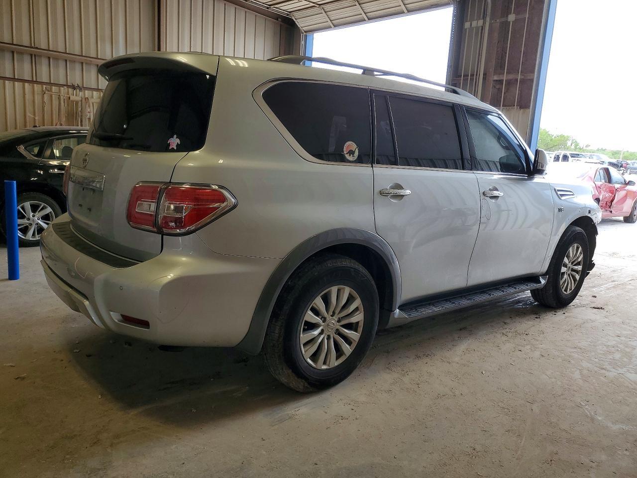 2018 Nissan Armada Sv - Image 3